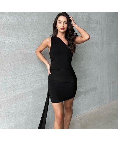 Vestido de color liso con un solo hombro, plisado, sin espalda, moderno y sexy $17.78 Vestido