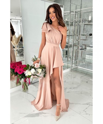 Vestido elegante sin mangas con hombros descubiertos $37.18 Vestido