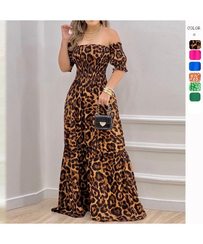 Vestido de dobladillo largo plisado estampado de un solo hombro con manga corta $31.12 Vestido