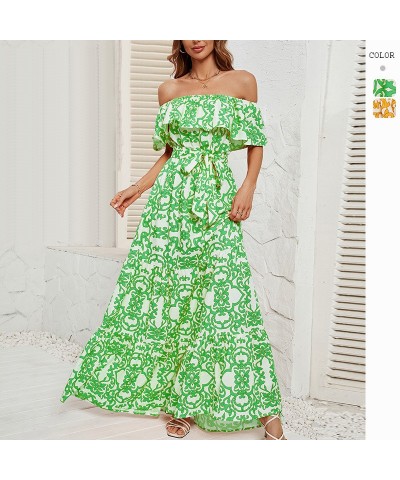 Vestido estampado con volantes y cuello plano $32.42 Vestido