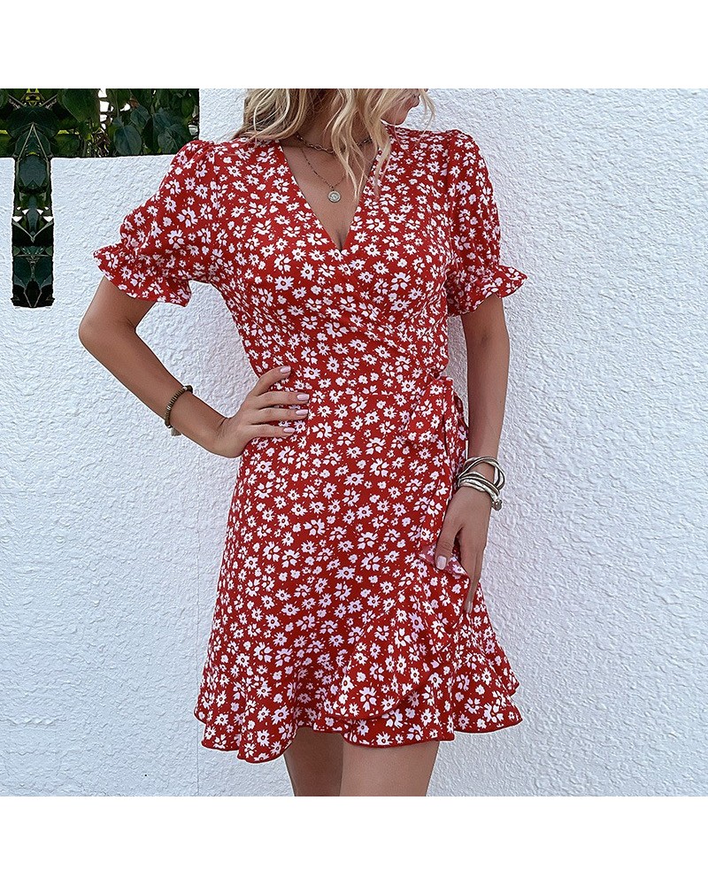 Vestido floral de una pieza con volantes $26.52 Vestido