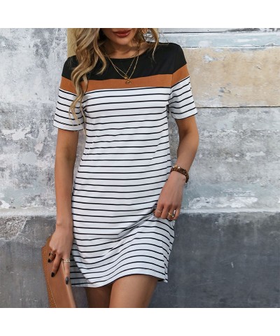 Vestido estilo camiseta holgado a rayas en contraste de color $21.49 Vestido