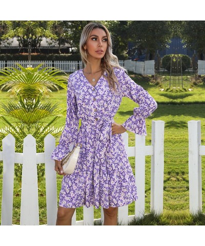 Vestido floral de manga larga plisado con cuello en V de moda para otoño e invierno $26.36 Vestido