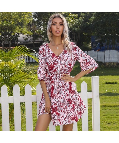 Vestido francés de manga corta con cuello en V y estampado retro $30.58 Vestido