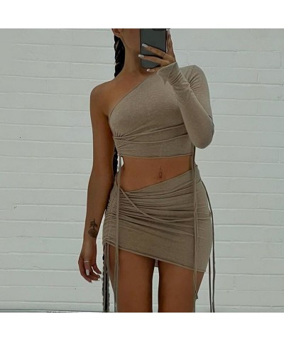 Top corto de un solo hombro, traje de falda con cordón lateral ajustado $19.37 Traje casual de moda