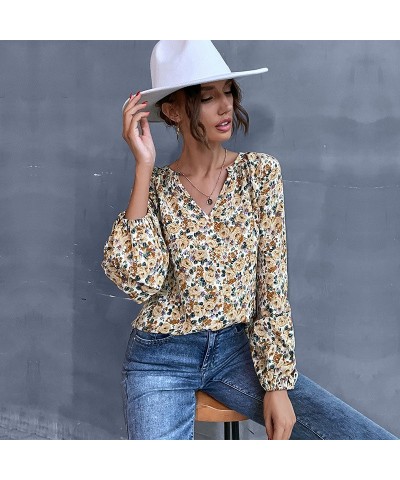 Camisa floral holgada de manga larga con cuello en V a la moda navideña de principios de otoño $20.80 Camisa de mujer