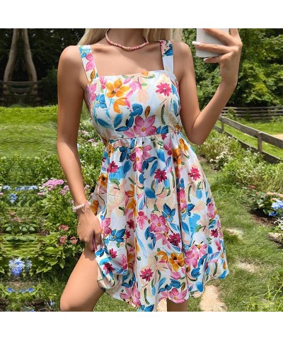 Vestido estampado con diseño de falda con tirantes franceses. $33.97 Vestido