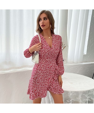 Vestido rojo de una pieza de manga larga. $27.30 Vestido