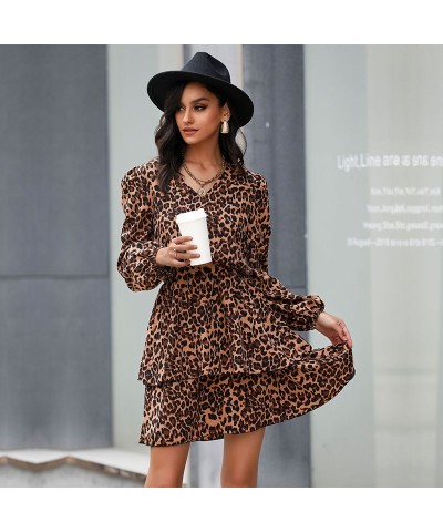 Vestido corto con volantes de manga larga y estampado de leopardo de moda $35.57 Vestido