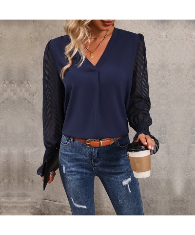 Camisa manga larga cuello pico color liso $33.19 Camisa de mujer