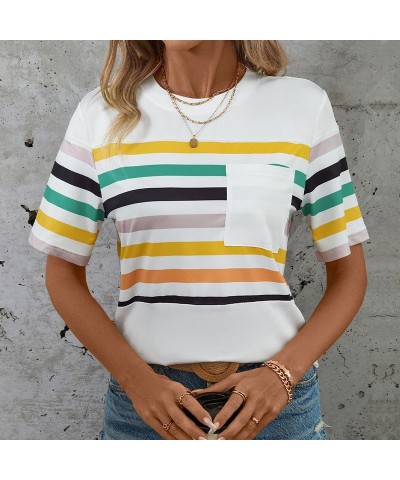 Camiseta de manga corta a rayas de colores $20.48 Camiseta femenina