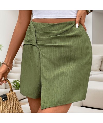 Culottes de color liso con diseño texturizado $24.88 Pantalones cortos para mujeres